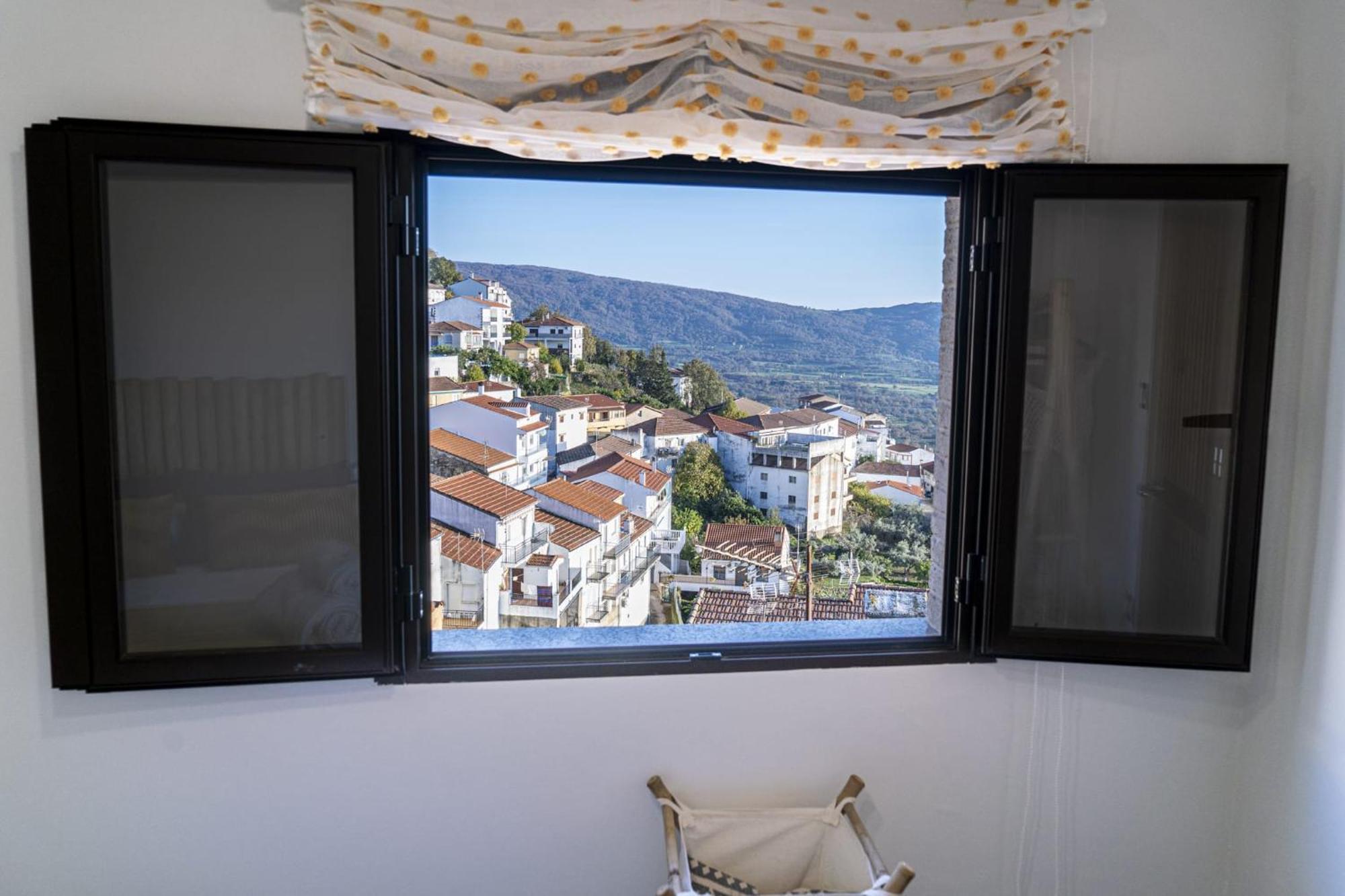 U Lagartu Appartement Eljas Buitenkant foto
